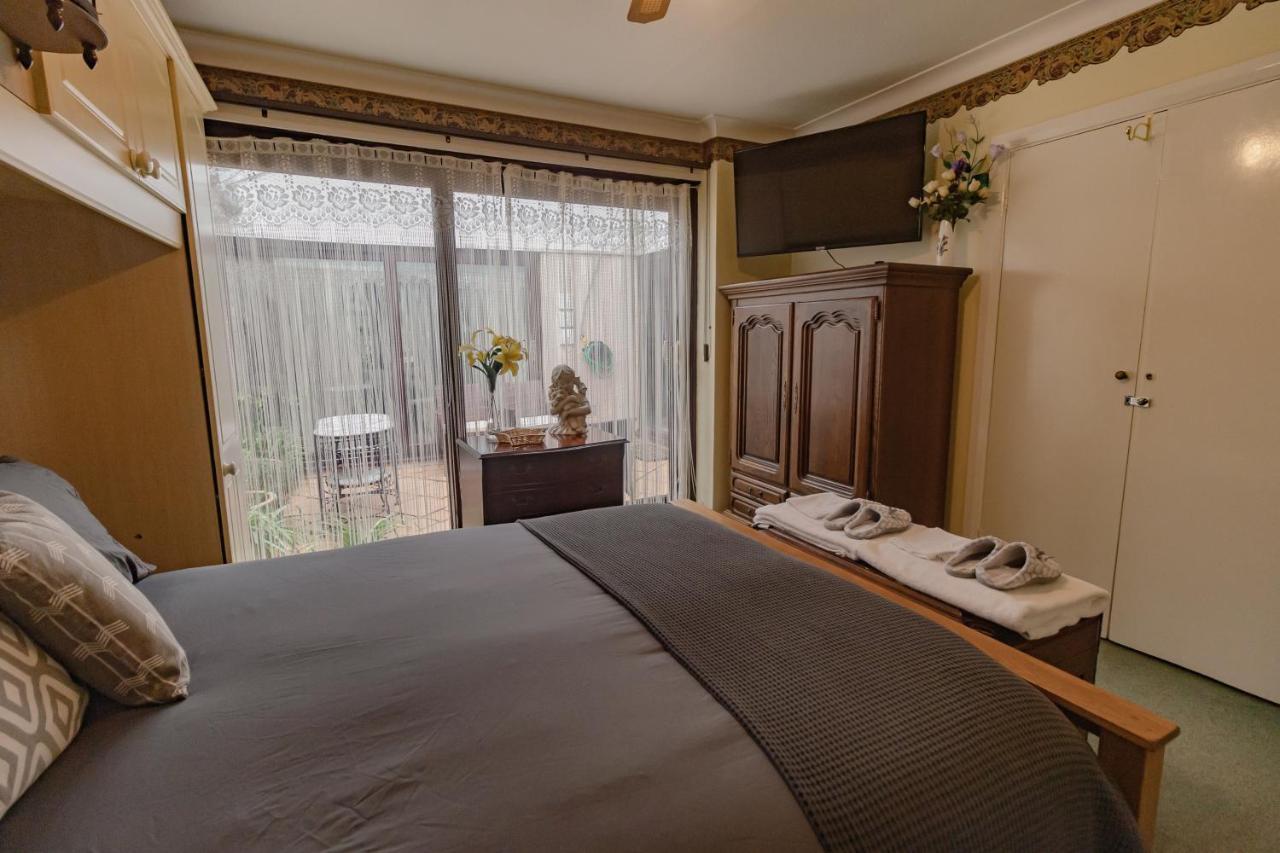 Palm Bay'S Luxury Bungalow - Self Check In & Parking Villa Margate Eksteriør bilde