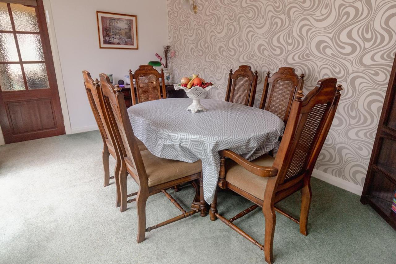 Palm Bay'S Luxury Bungalow - Self Check In & Parking Villa Margate Eksteriør bilde